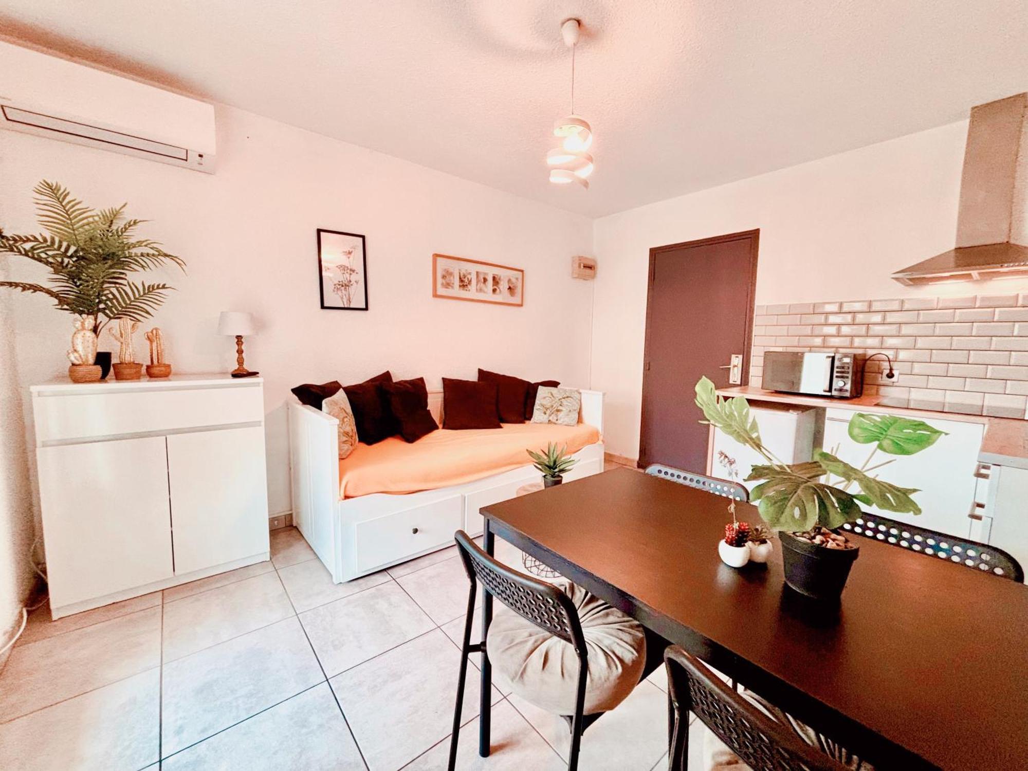 Appartement Calme Avec Jardin Privatif - 3 - Canet-en-Roussillon Exterior photo